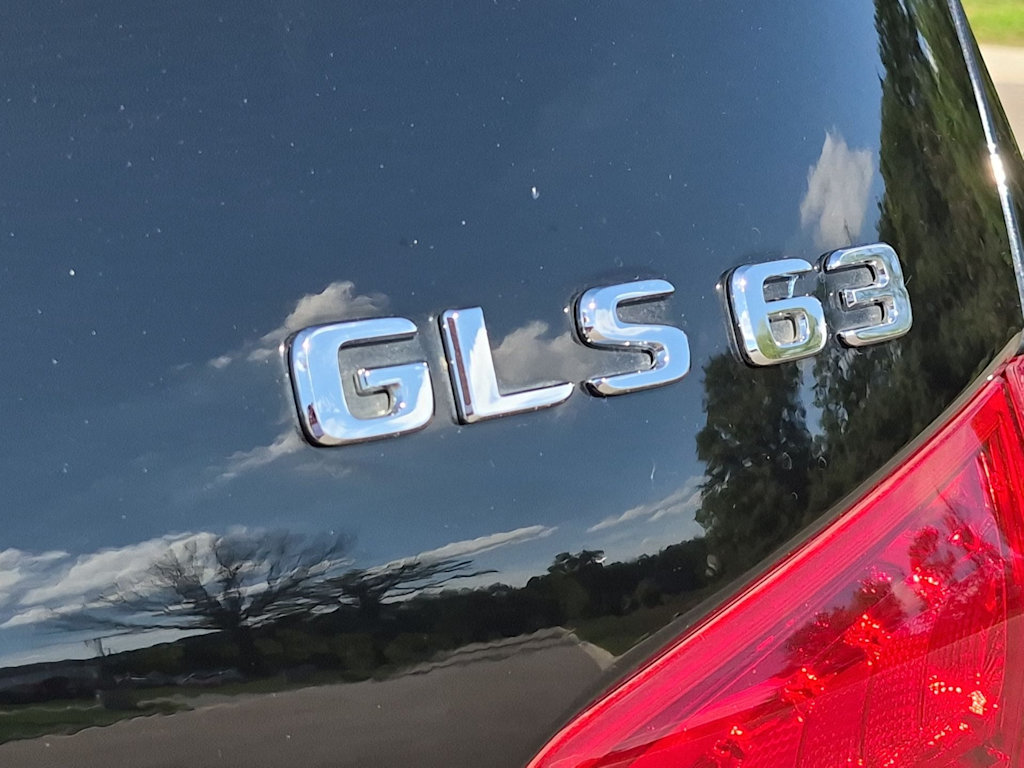Thumbnail: 2018 Mercedes-Benz GLS - 23