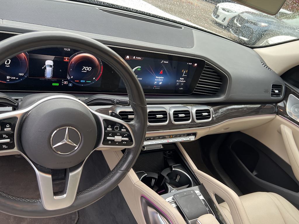 Thumbnail: 2020 Mercedes-Benz GLS - 2