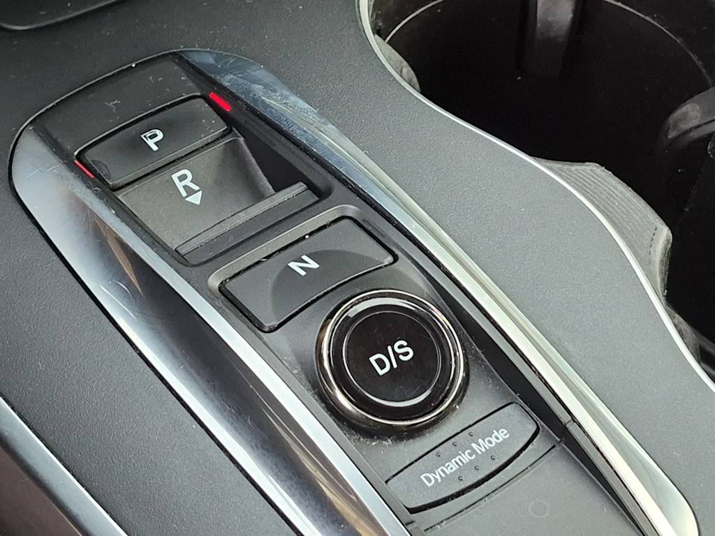 Thumbnail: 2018 Acura MDX - 16