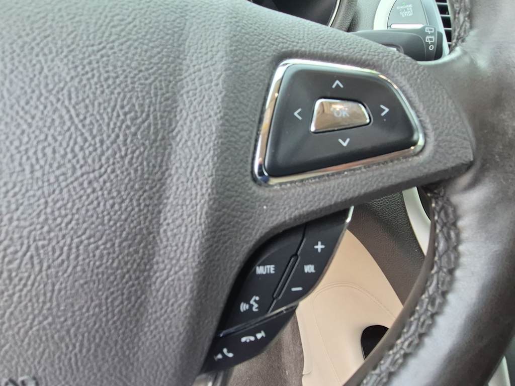 Thumbnail: 2017 Lincoln MKC - 29
