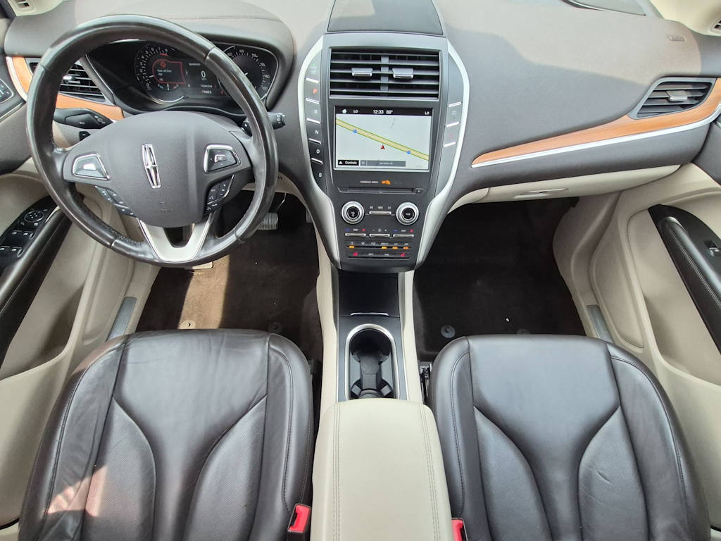 Thumbnail: 2017 Lincoln MKC - 9