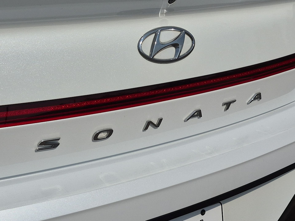 Thumbnail: 2020 Hyundai Sonata - 25