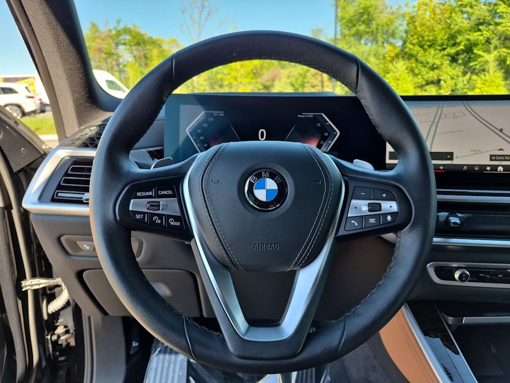 Thumbnail: 2026 BMW X5 - 14
