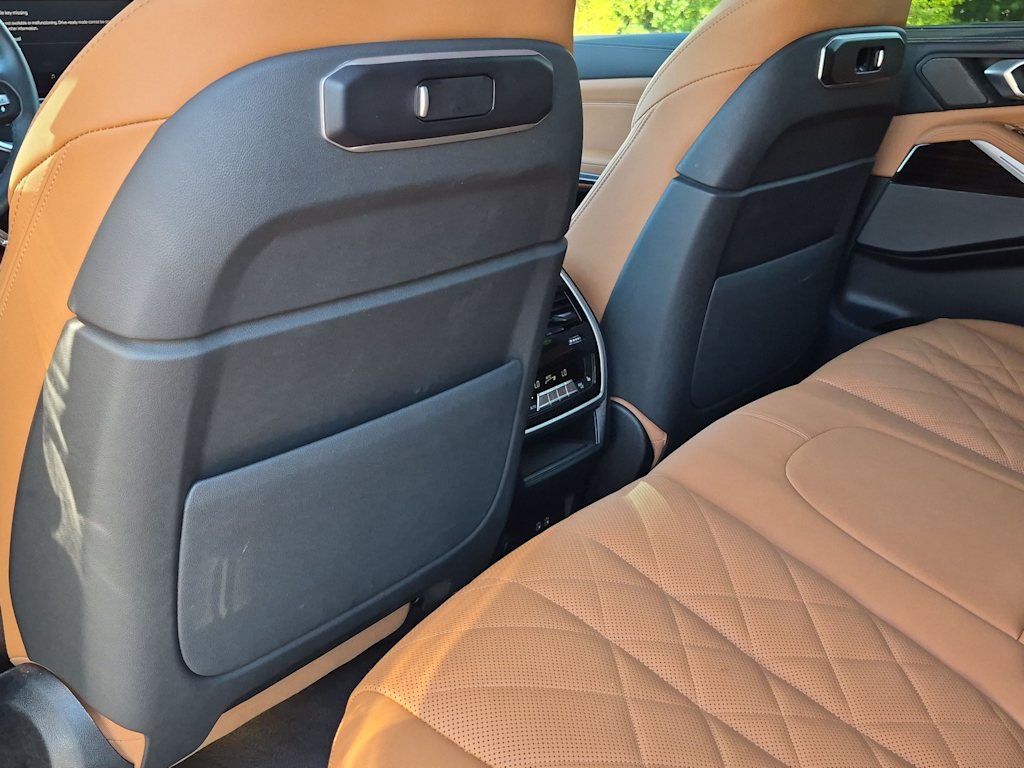 Thumbnail: 2026 BMW X5 - 13