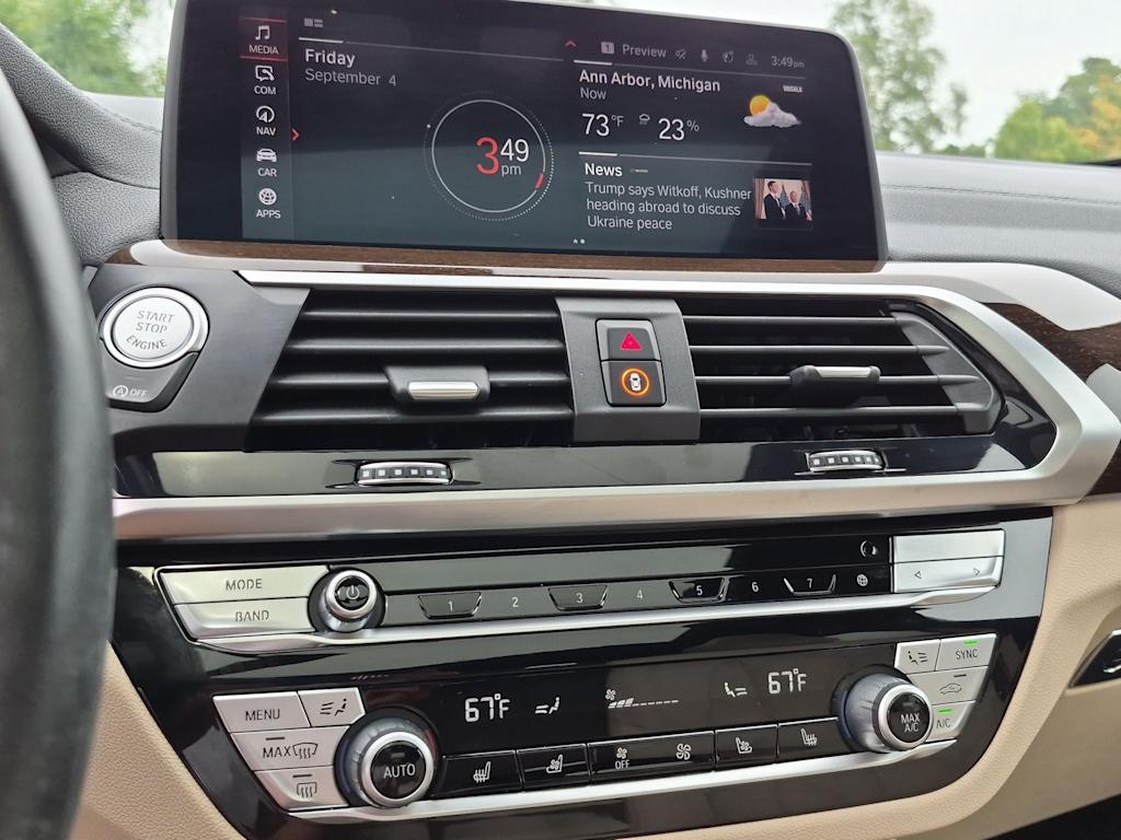 Thumbnail: 2021 BMW X4 - 14
