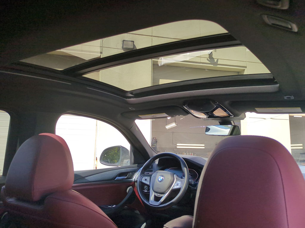 Thumbnail: 2023 BMW X4 - 28