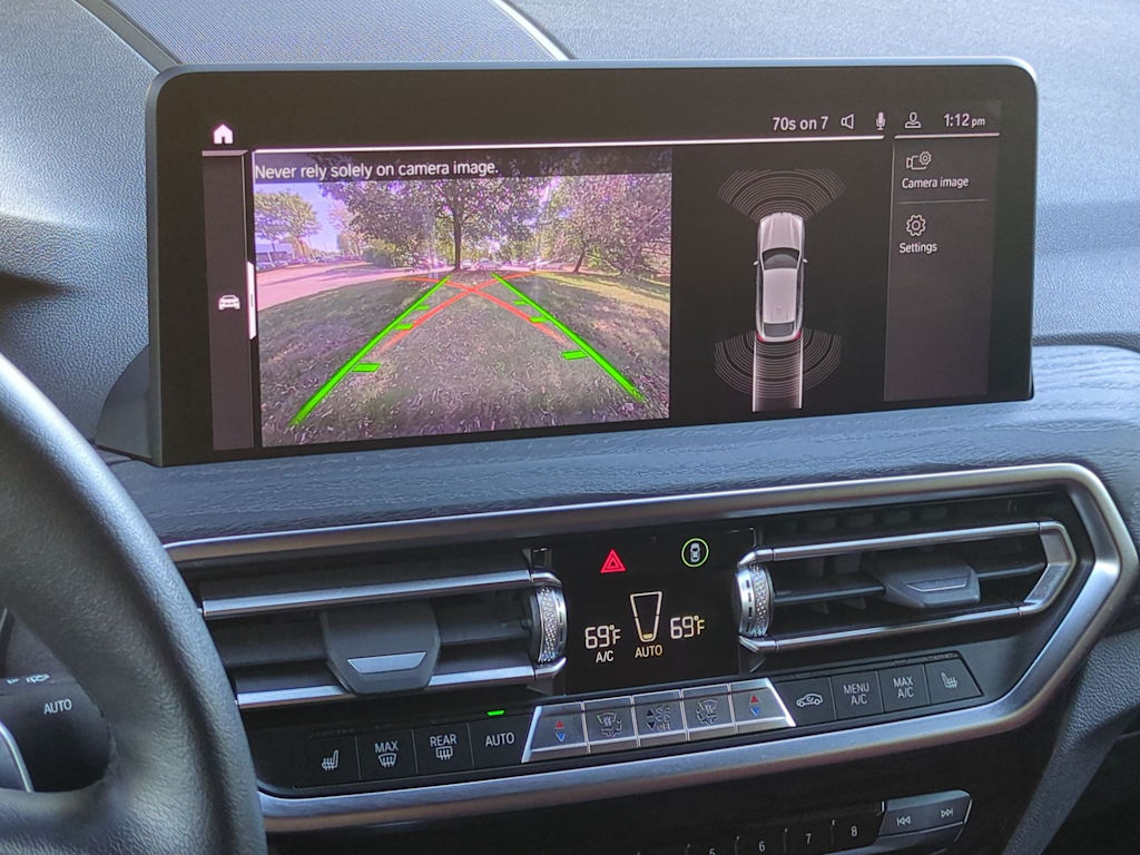 Thumbnail: 2023 BMW X4 - 33