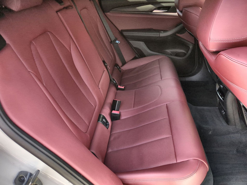 Thumbnail: 2023 BMW X4 - 27