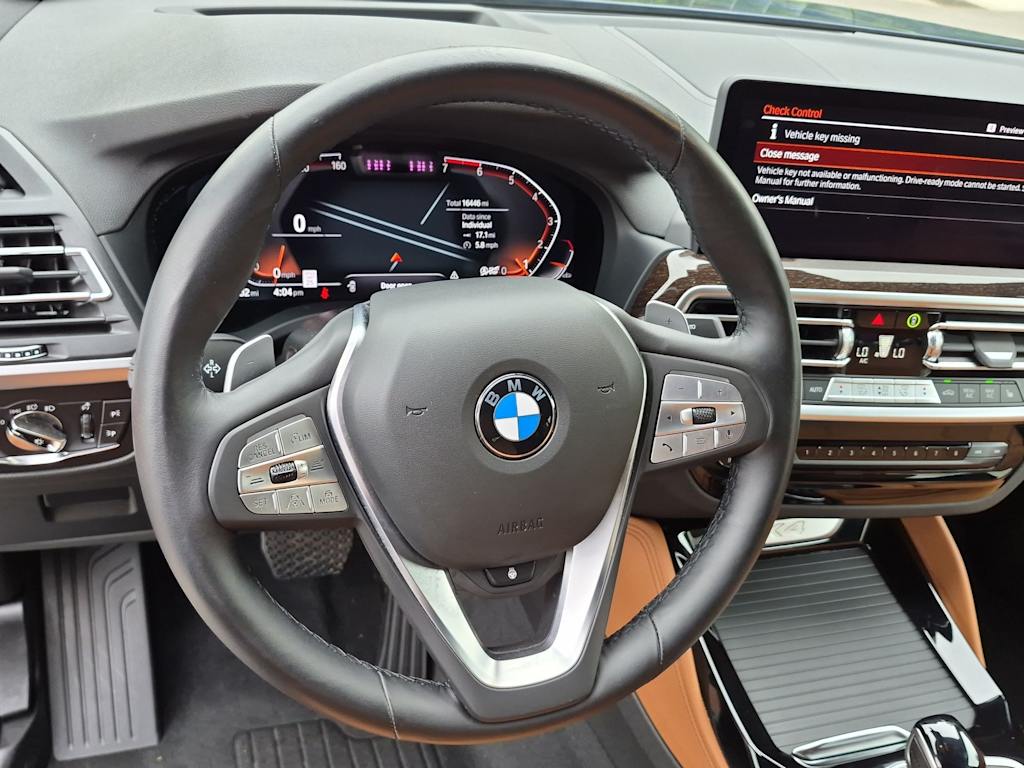 Thumbnail: 2025 BMW X4 - 13