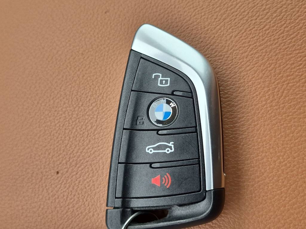 Thumbnail: 2025 BMW X4 - 35