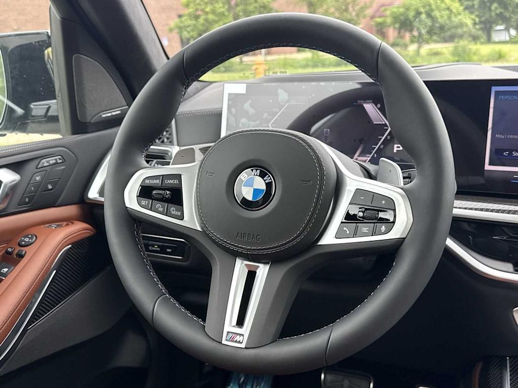 Thumbnail: 2026 BMW X7 - 10