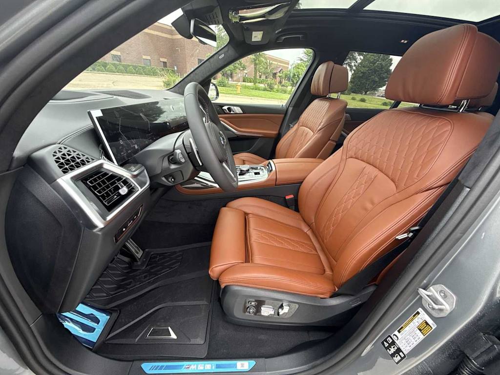 Thumbnail: 2026 BMW X7 - 11