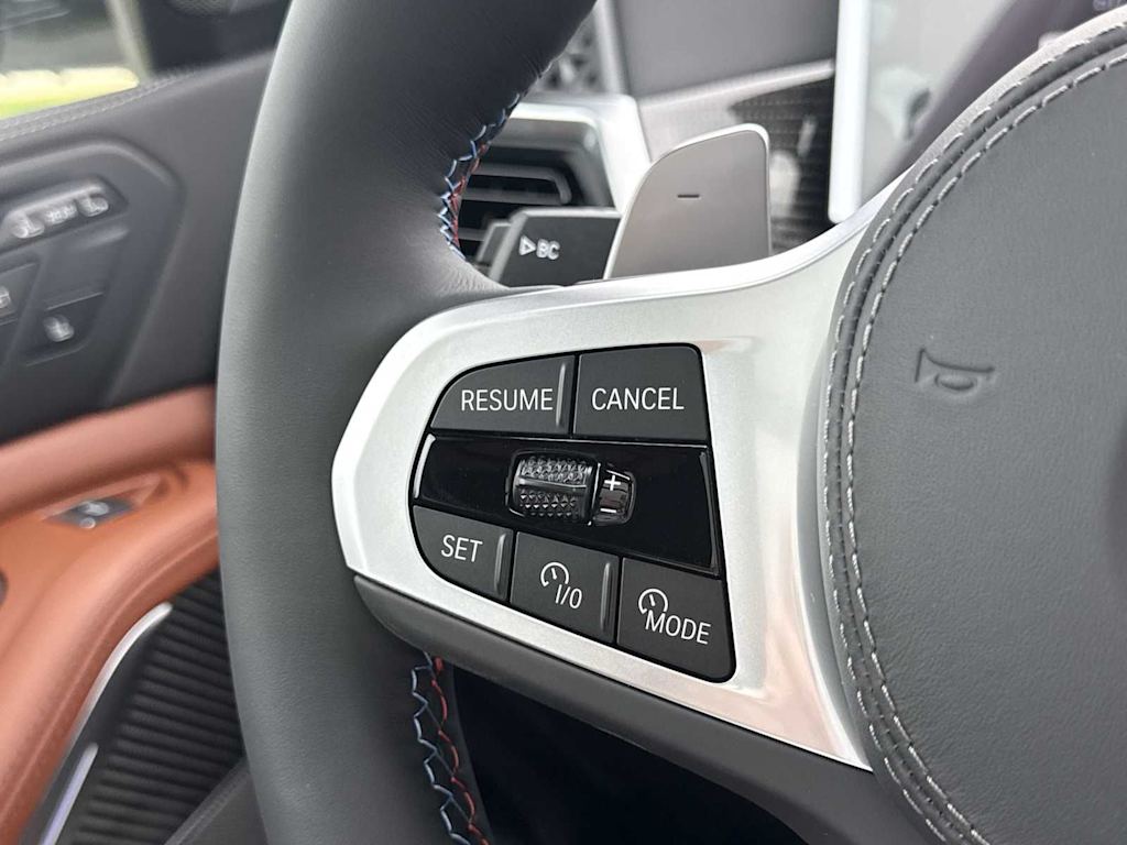 Thumbnail: 2026 BMW X7 - 31