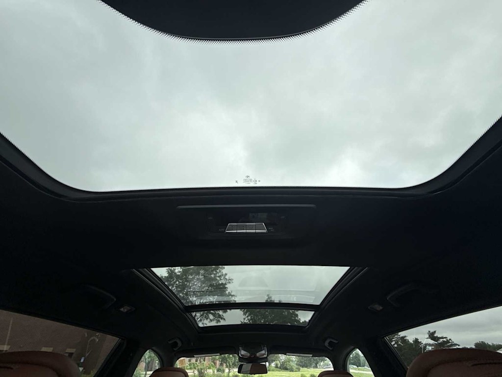 Thumbnail: 2026 BMW X7 - 29