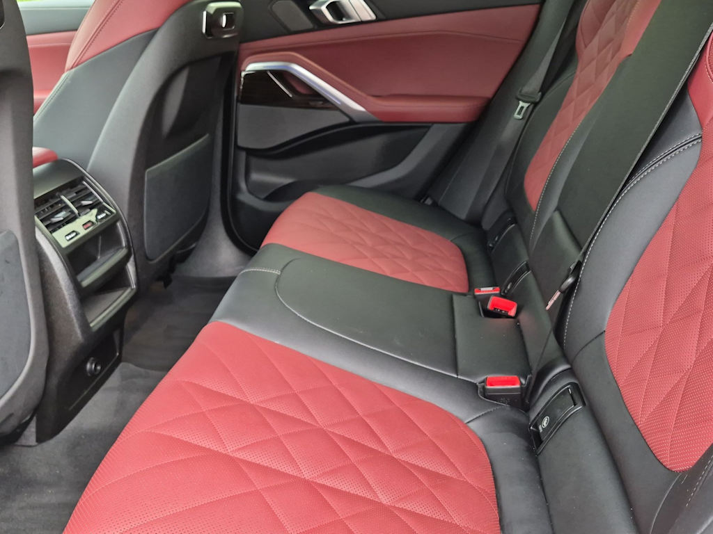 Thumbnail: 2025 BMW X6 - 12