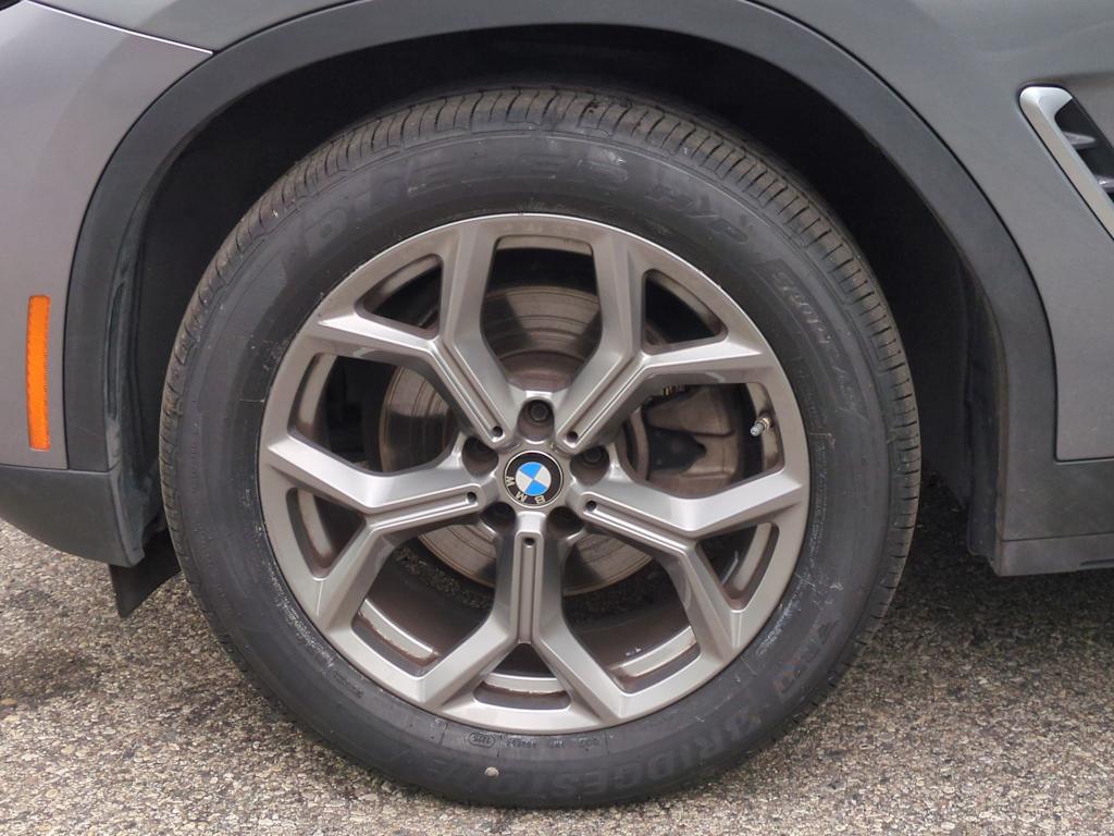 Thumbnail: 2024 BMW X3 - 8