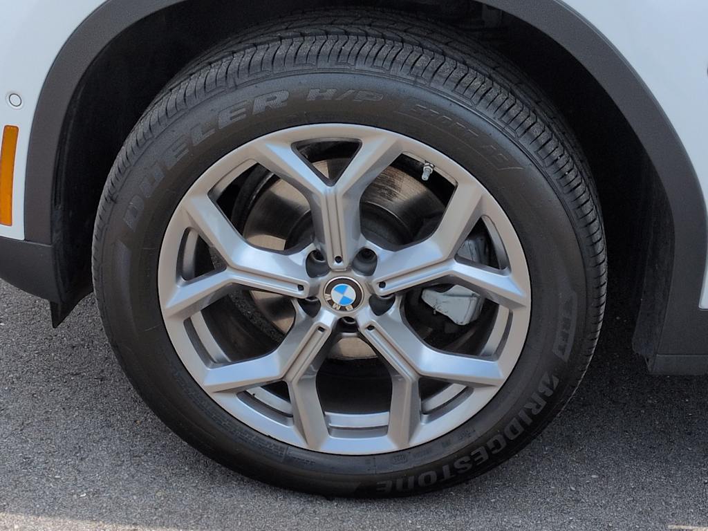 Thumbnail: 2023 BMW X3 - 8