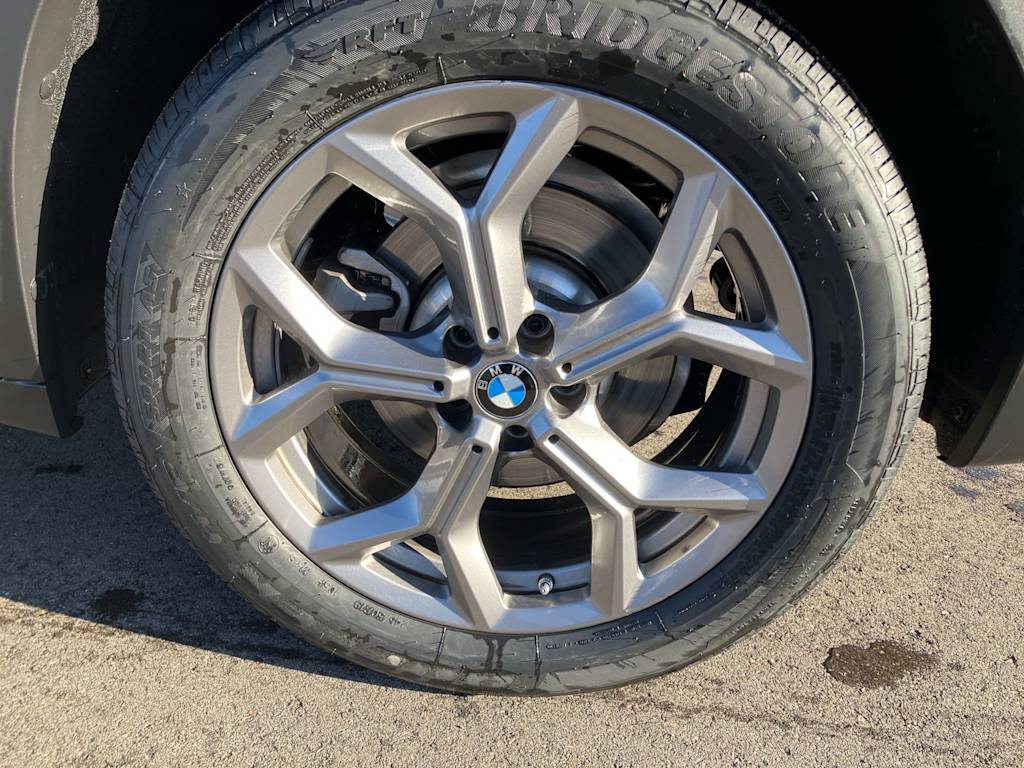 Thumbnail: 2023 BMW X3 - 17