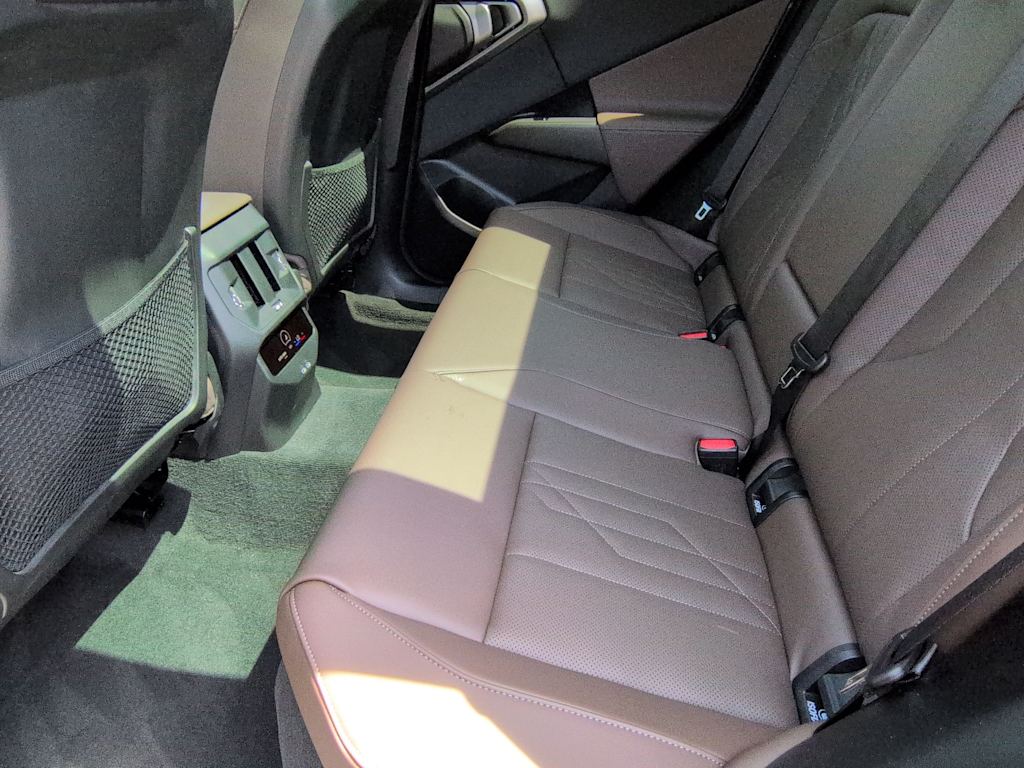 Thumbnail: 2026 BMW X3 - 27