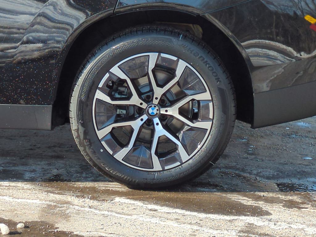 Thumbnail: 2026 BMW X3 - 8