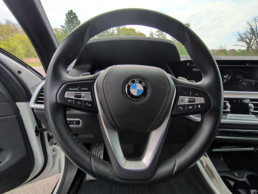 Thumbnail: 2022 BMW X5 - 13