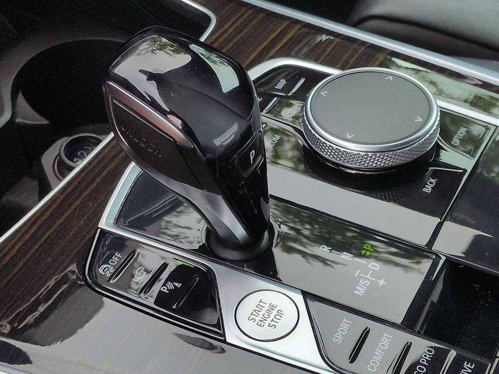Thumbnail: 2021 BMW X5 - 9