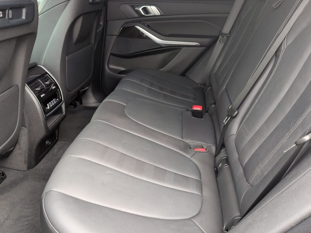 Thumbnail: 2021 BMW X5 - 13