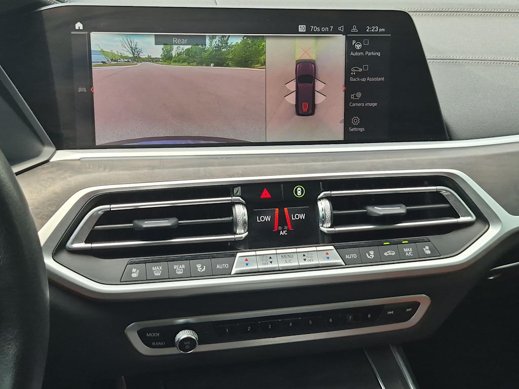 Thumbnail: 2022 BMW X7 - 15