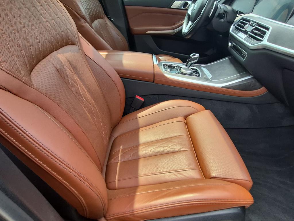 Thumbnail: 2022 BMW X7 - 29