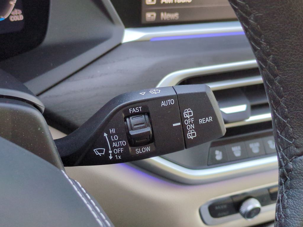 2022 BMW X7 xDrive40i 33