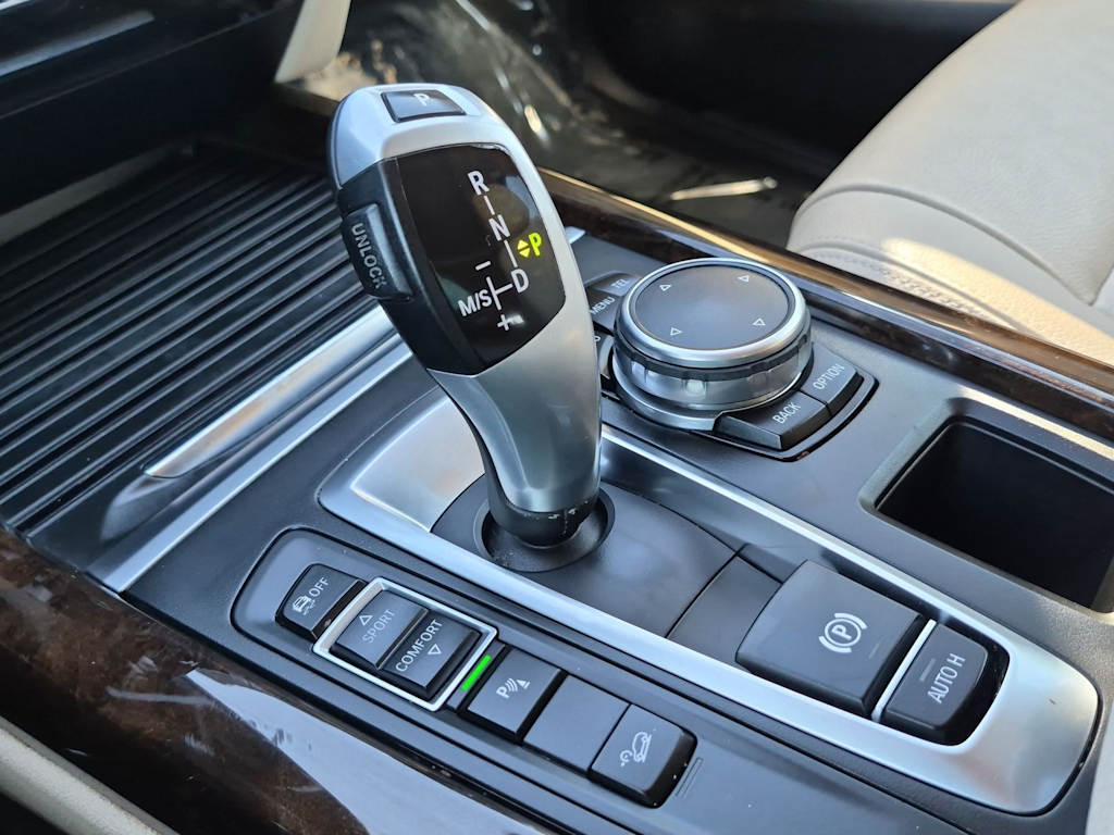 Thumbnail: 2016 BMW X5 - 38