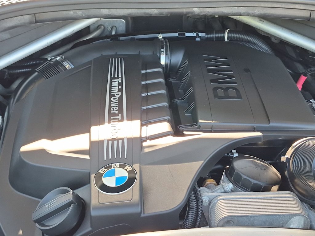 Thumbnail: 2016 BMW X5 - 9