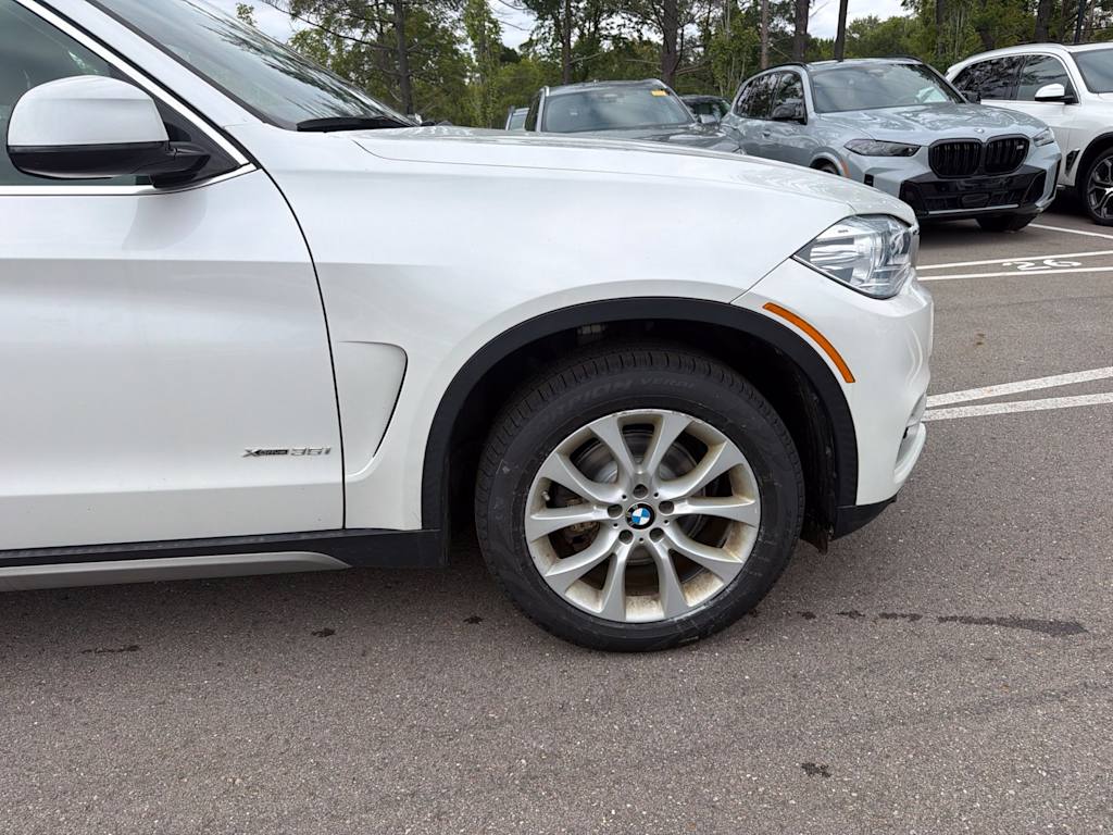 Thumbnail: 2018 BMW X5 - 25