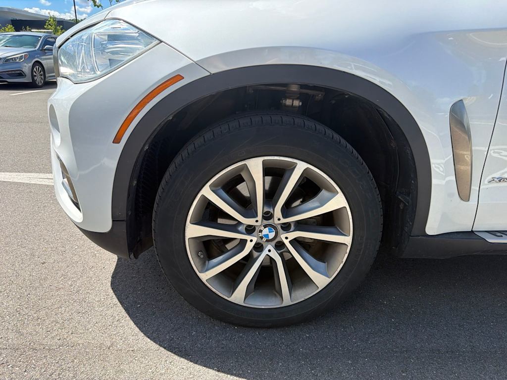 Thumbnail: 2016 BMW X6 - 19