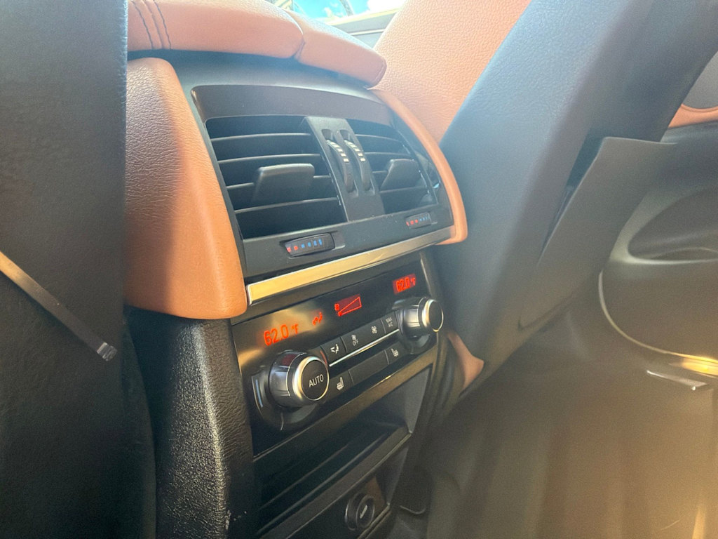 Thumbnail: 2016 BMW X6 - 24
