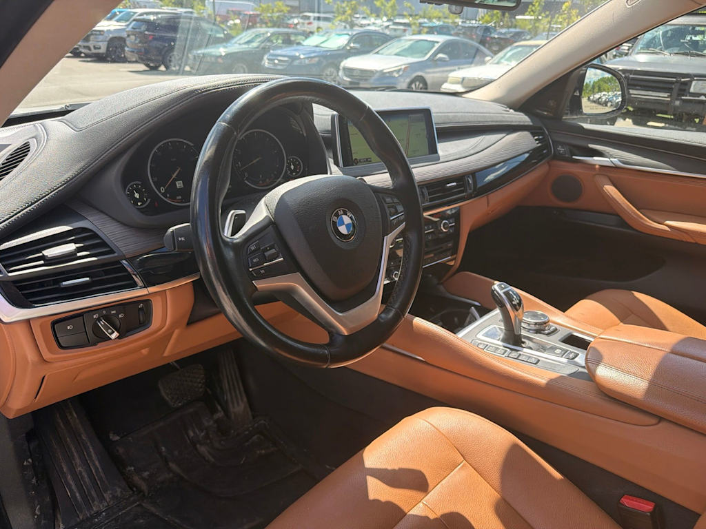 Thumbnail: 2016 BMW X6 - 2