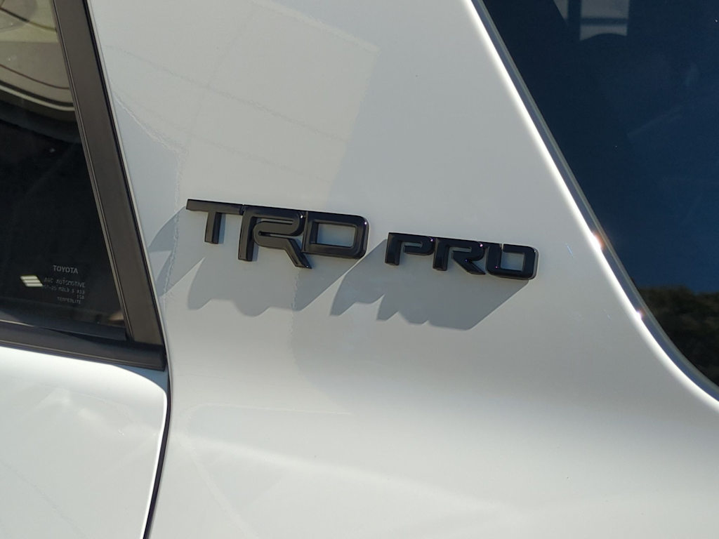 Thumbnail: 2023 Toyota 4Runner - 38