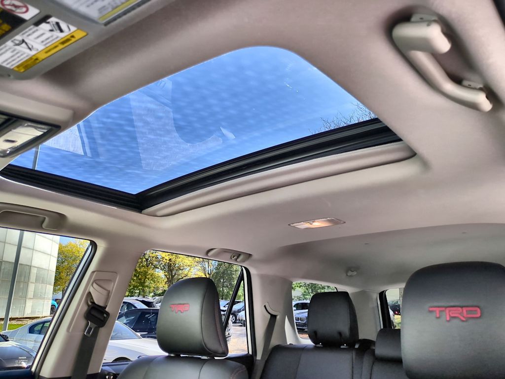 Thumbnail: 2023 Toyota 4Runner - 25