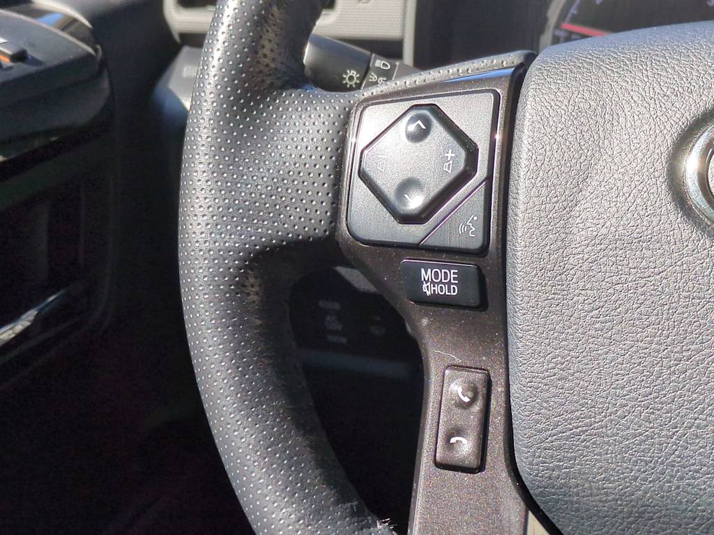 Thumbnail: 2023 Toyota 4Runner - 29