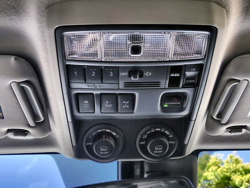 Thumbnail: 2023 Toyota 4Runner - 42