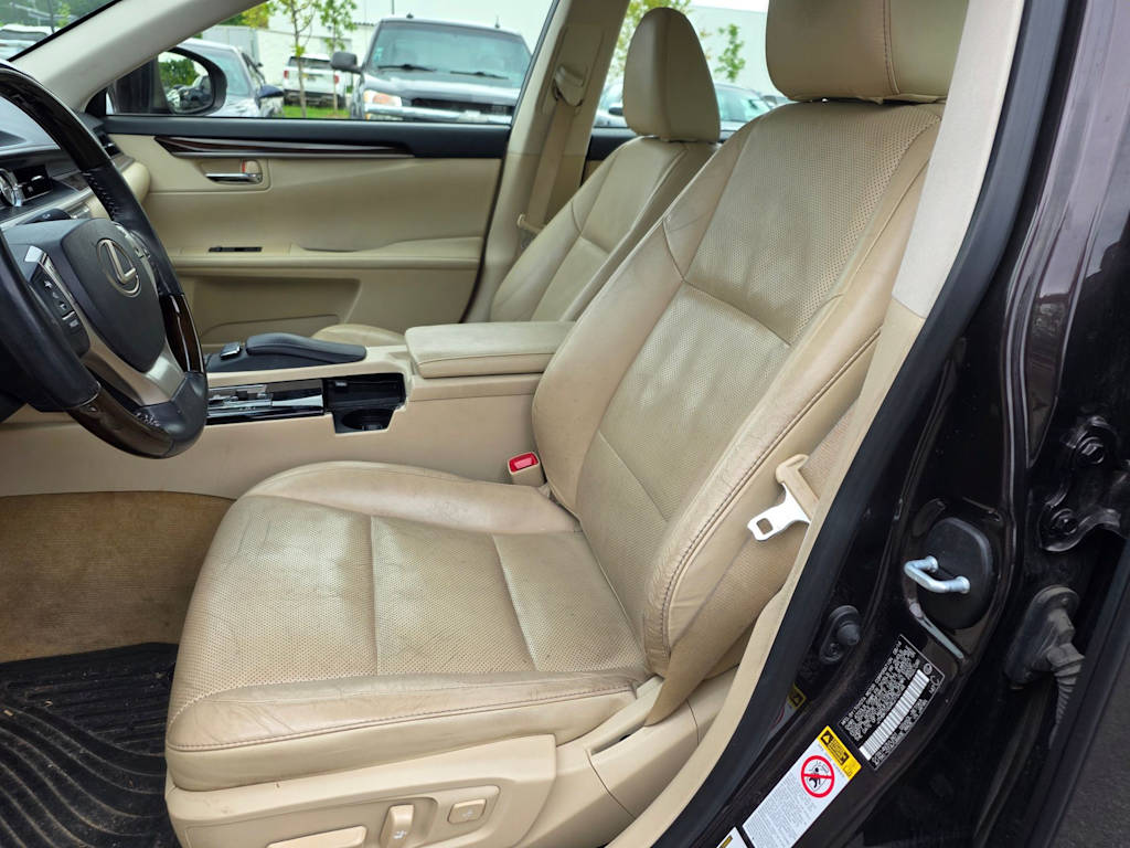 Thumbnail: 2014 Lexus ES - 7