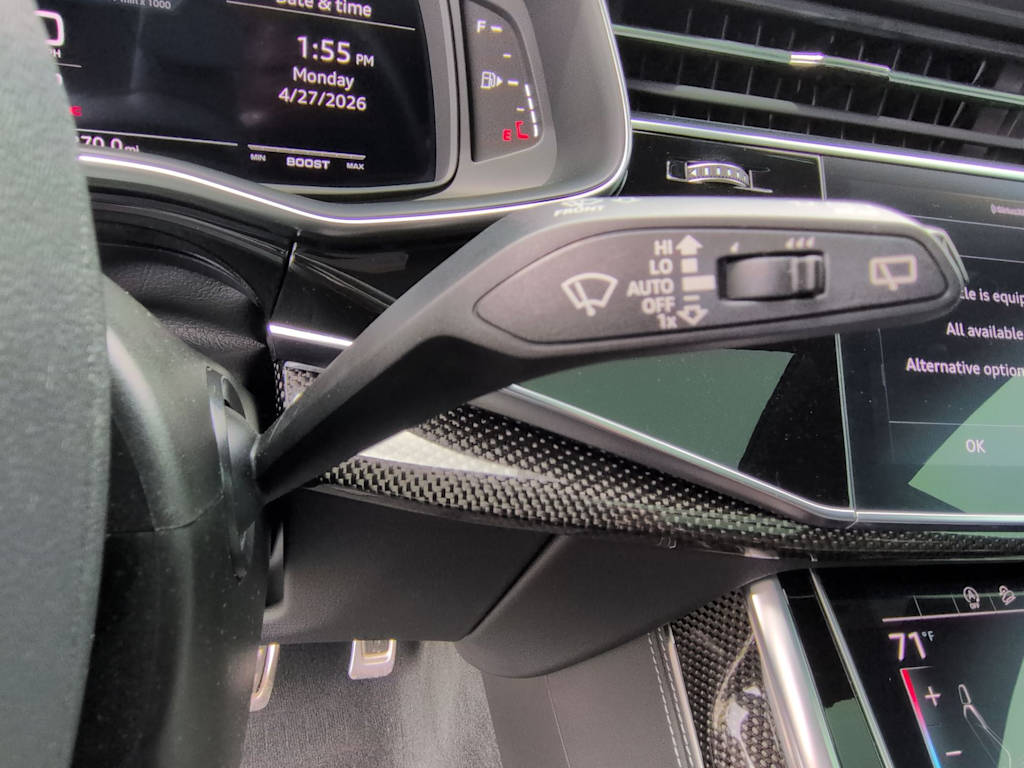 Thumbnail: 2023 Audi SQ8 - 16
