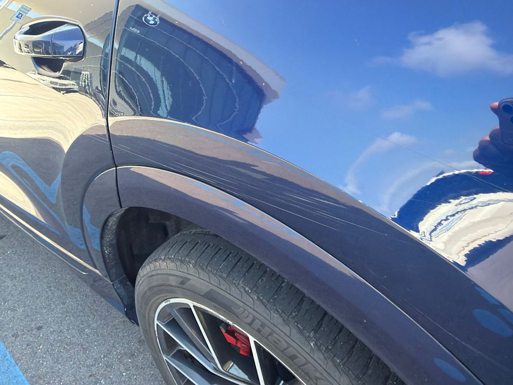 Thumbnail: 2019 Audi Q8 - 20