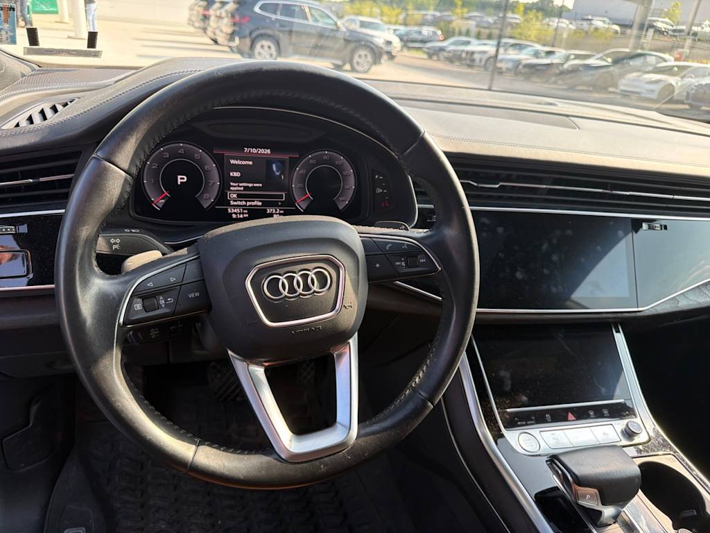 Thumbnail: 2019 Audi Q8 - 2