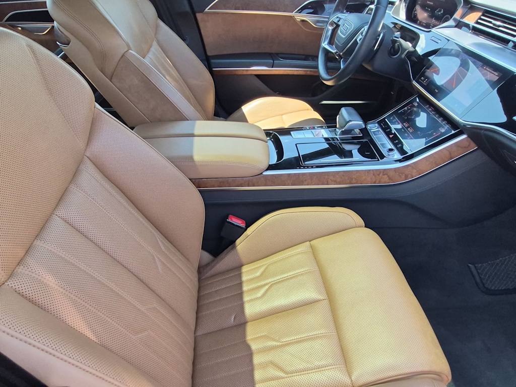 Thumbnail: 2019 Audi A8 - 12