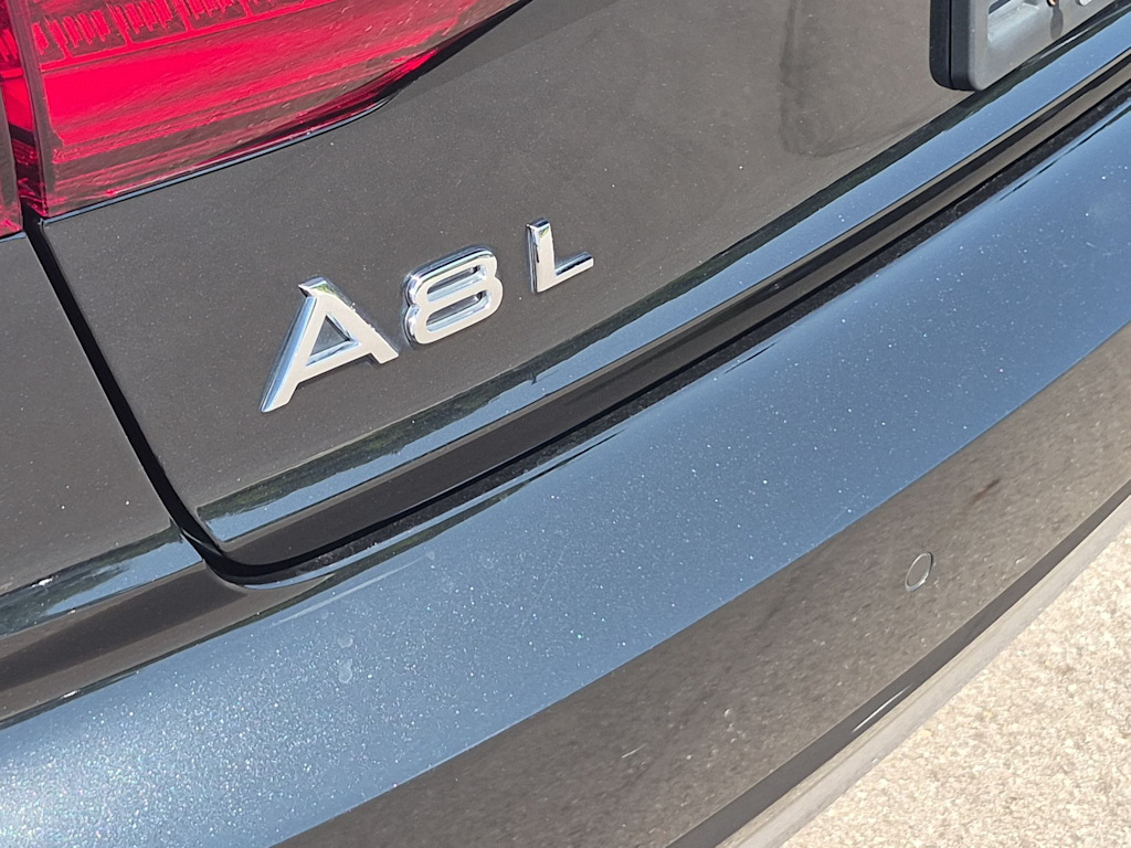 Thumbnail: 2019 Audi A8 - 25