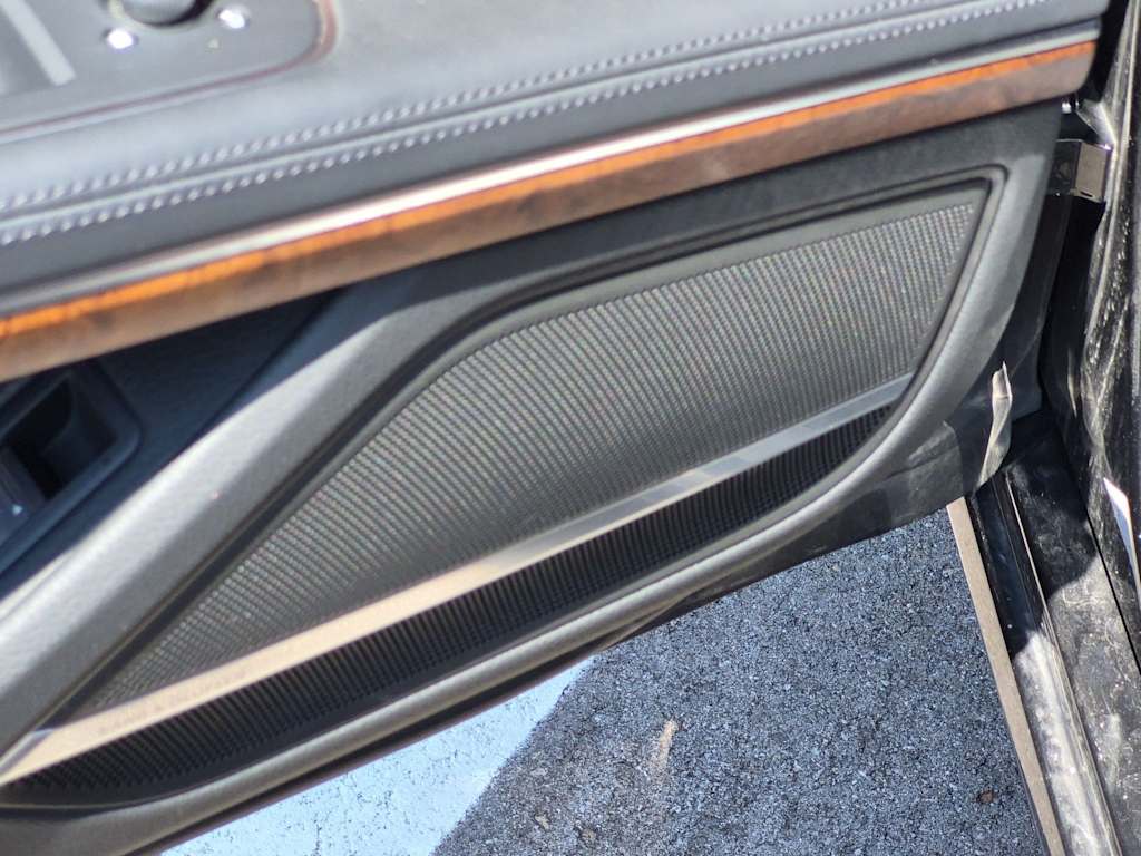 Thumbnail: 2019 Audi A8 - 35