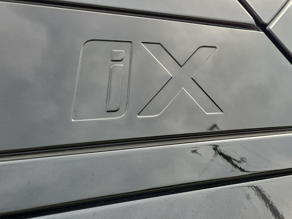 Thumbnail: 2024 BMW iX - 25