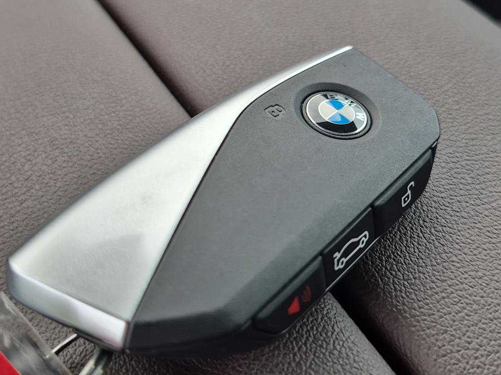 Thumbnail: 2024 BMW iX - 18