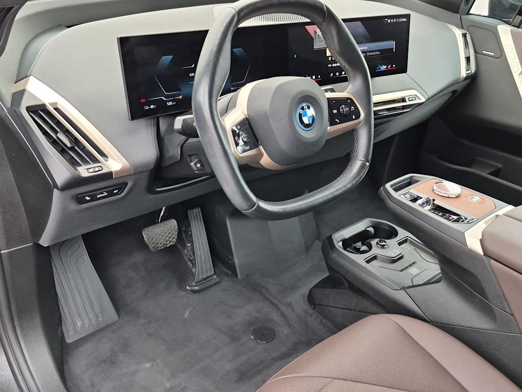 Thumbnail: 2024 BMW iX - 2